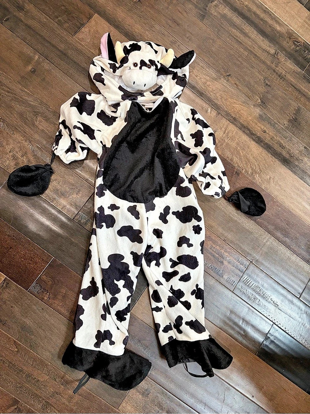 Toddler Plush Cow Costume Size 3T-4T Black & White Farm Animal Jumpsuit